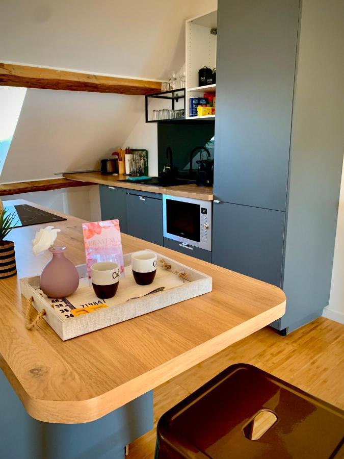Les Fabuleux Appartements Du Coeur De Ville - Place Victor Hugo Besancon Ngoại thất bức ảnh
