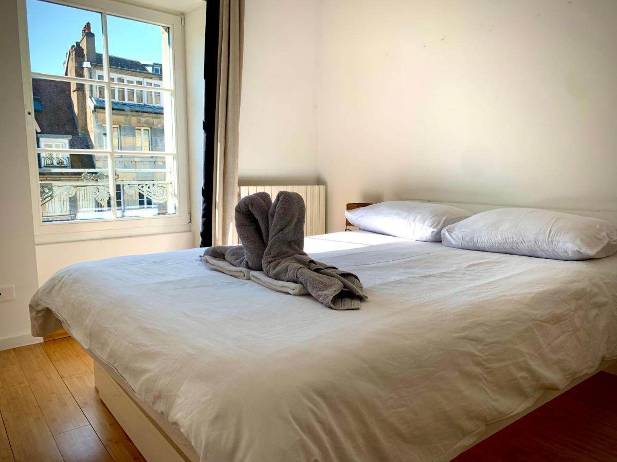 Les Fabuleux Appartements Du Coeur De Ville - Place Victor Hugo Besancon Ngoại thất bức ảnh