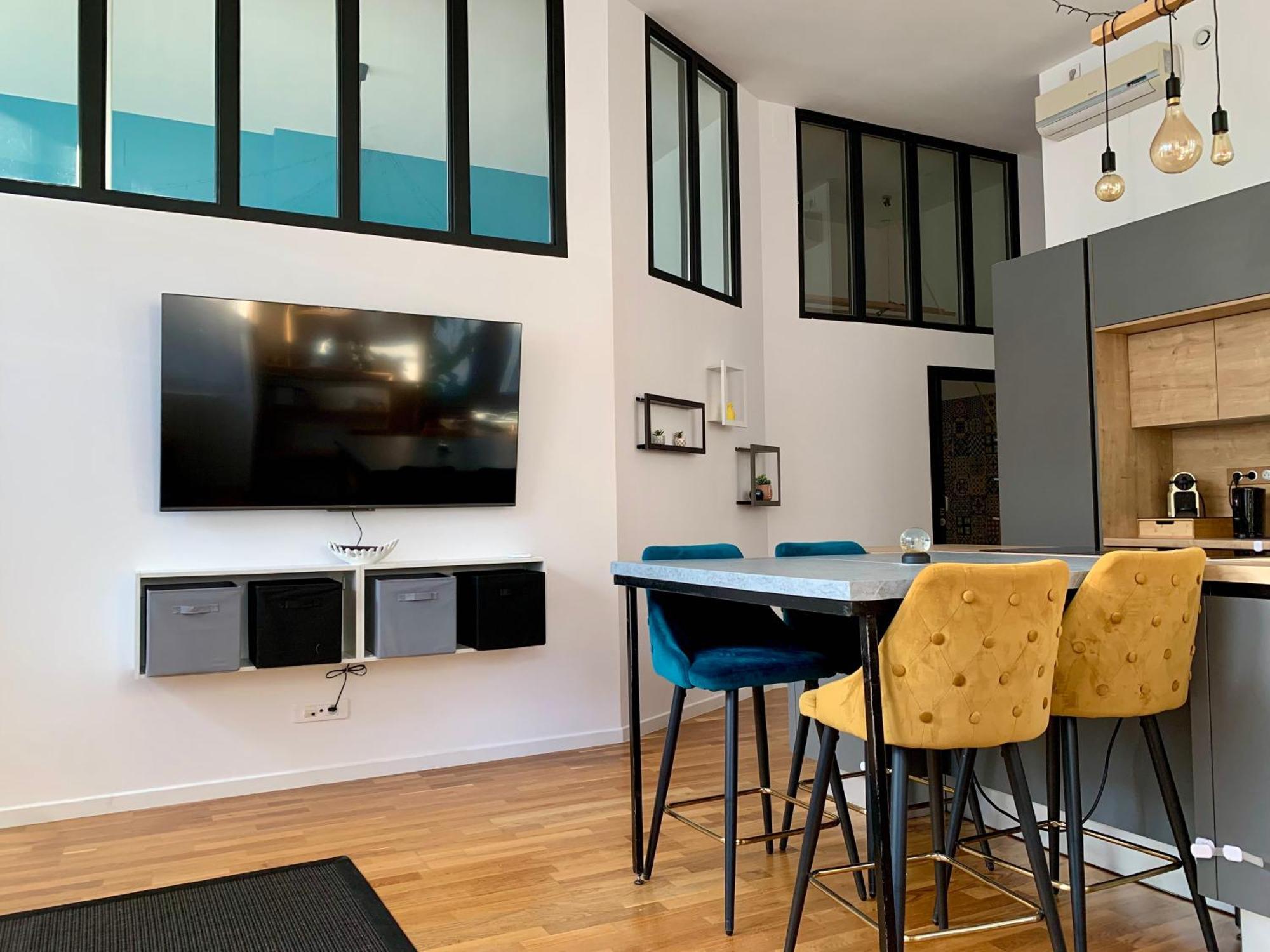 Les Fabuleux Appartements Du Coeur De Ville - Place Victor Hugo Besancon Ngoại thất bức ảnh
