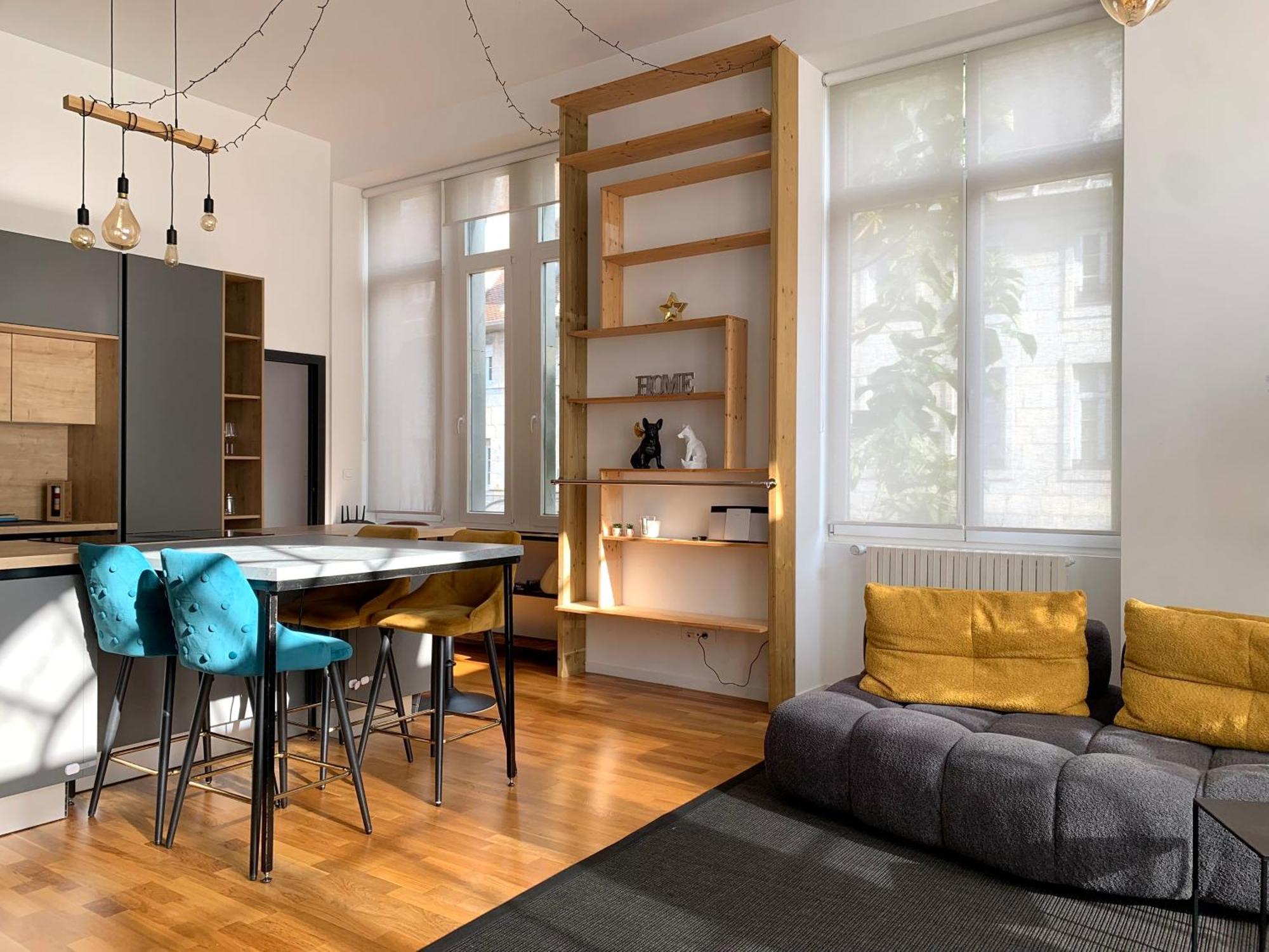 Les Fabuleux Appartements Du Coeur De Ville - Place Victor Hugo Besancon Ngoại thất bức ảnh